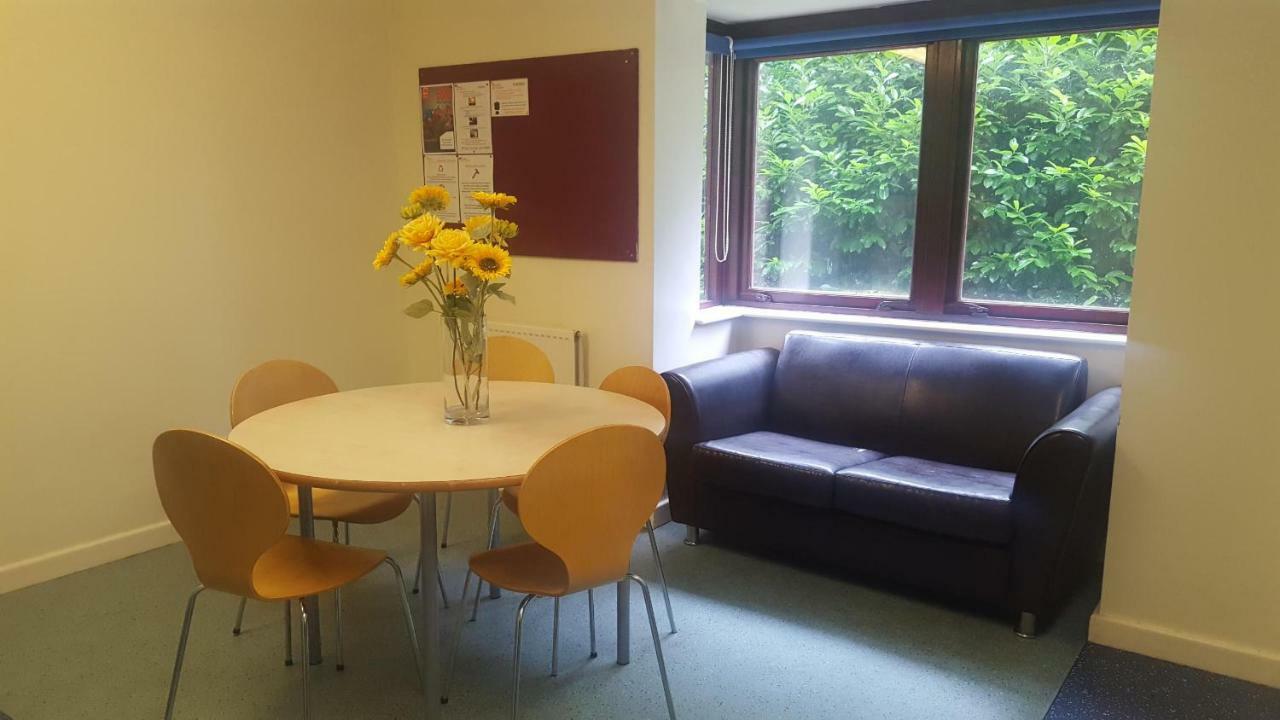 Oxley Hall-Campus Residence 리즈 외부 사진